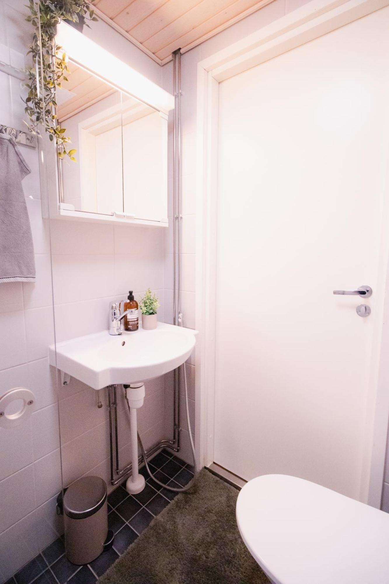 Peaceful - Near Kaari Mall, 5 Min To Train * Helsinki