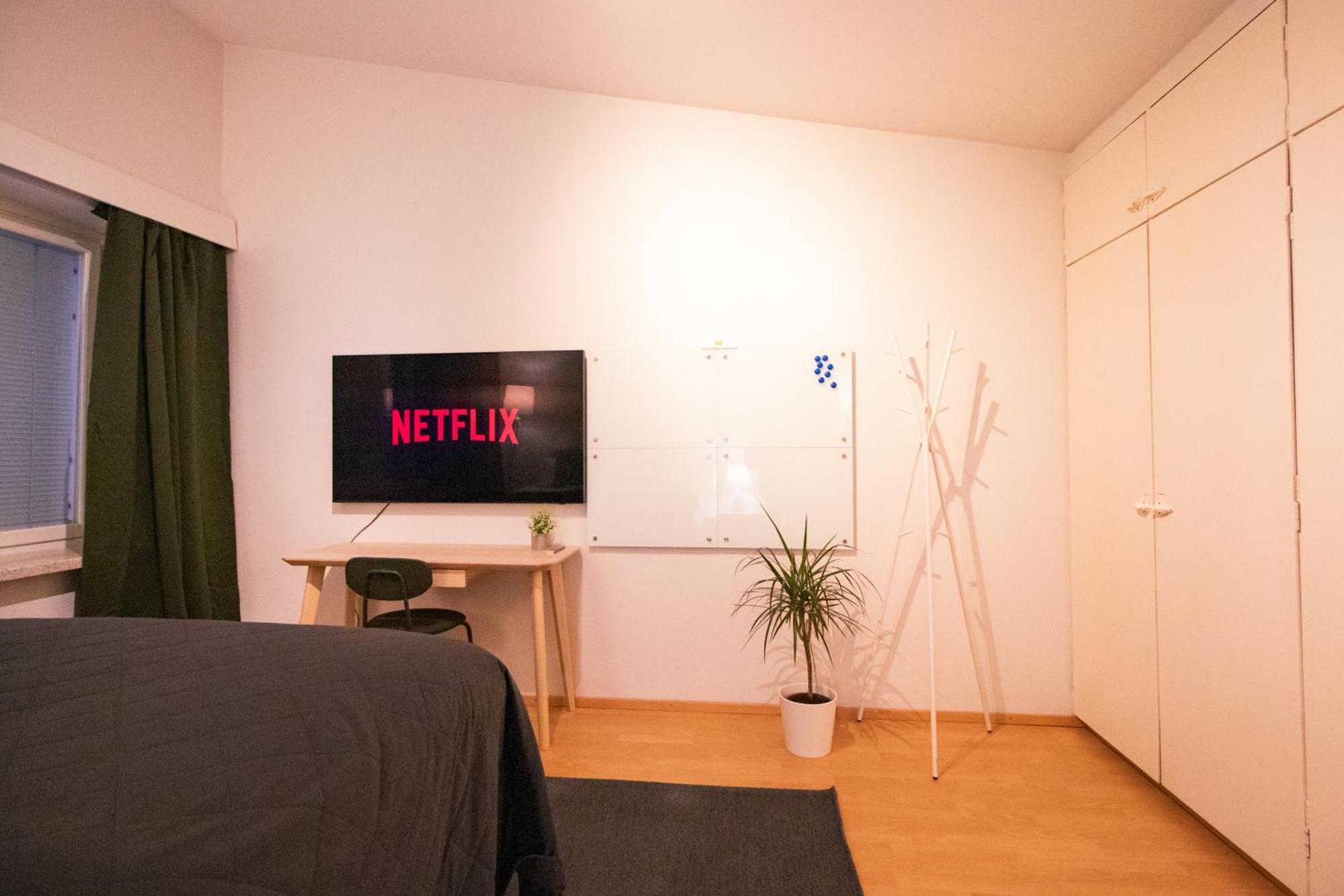 Peaceful - Near Kaari Mall, 5 Min To Train Apartment Helsinki